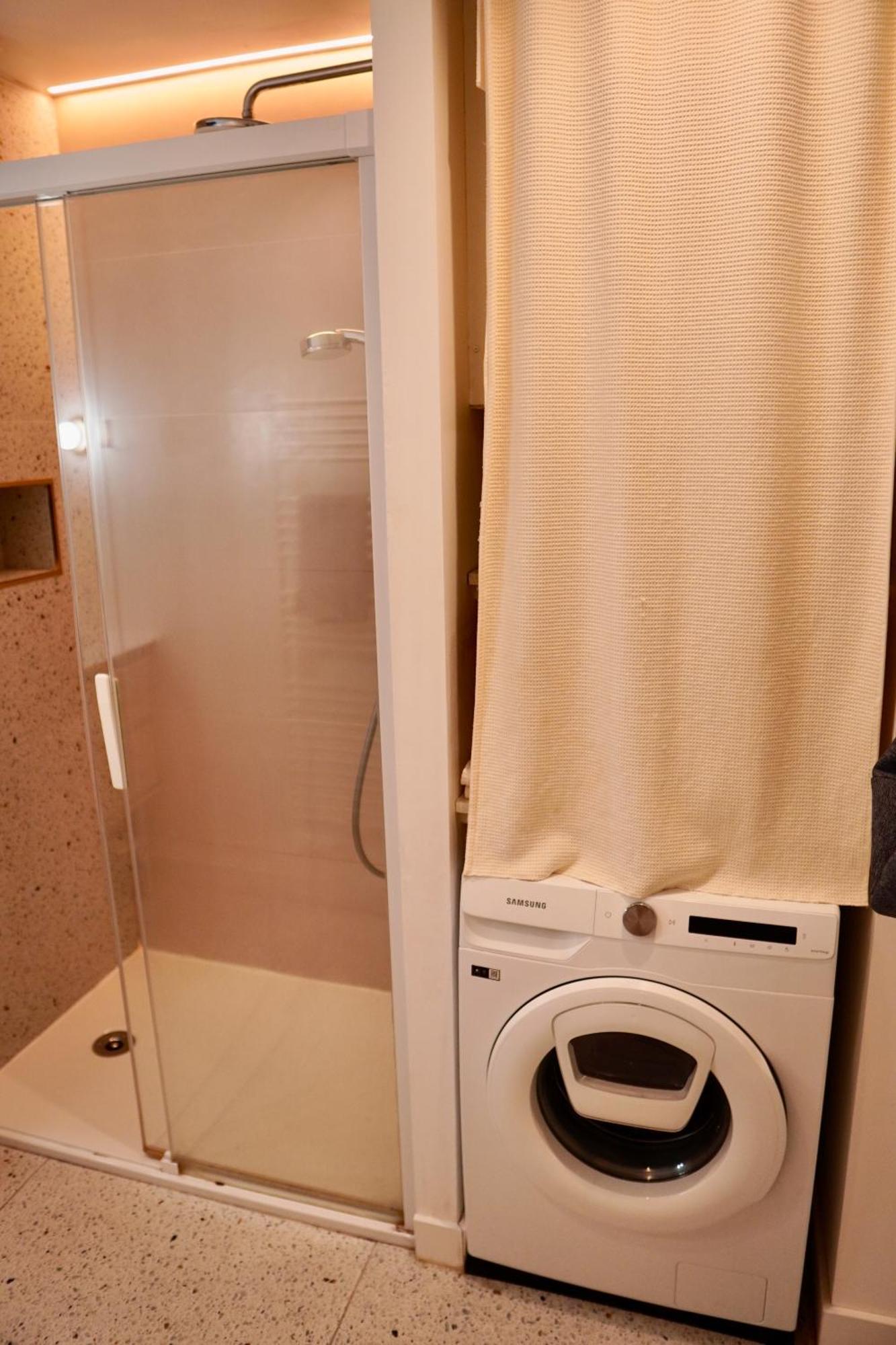 Roma Divine Home Cinema Et Jardin Нім Екстер'єр фото