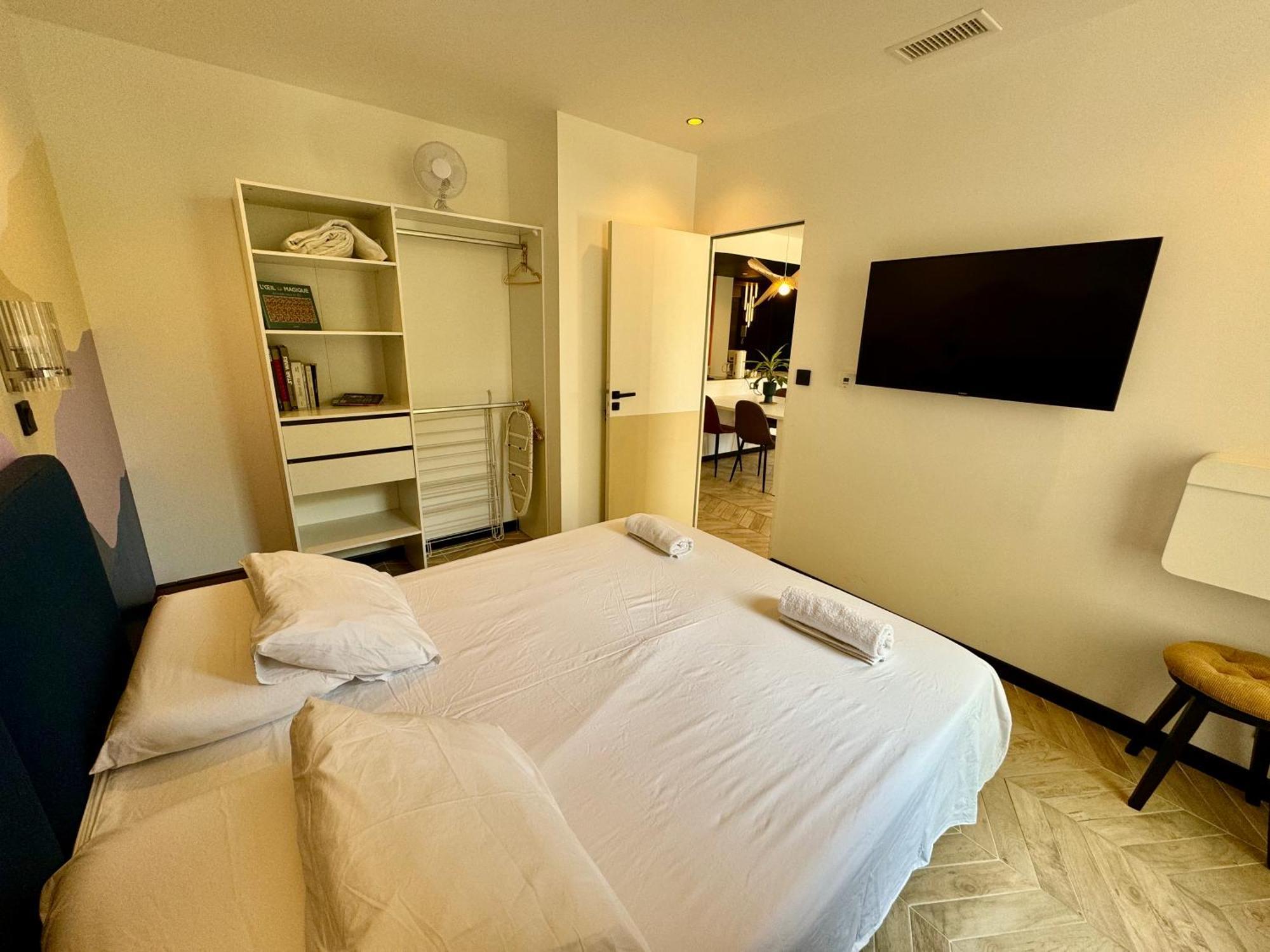 Roma Divine Home Cinema Et Jardin Нім Екстер'єр фото