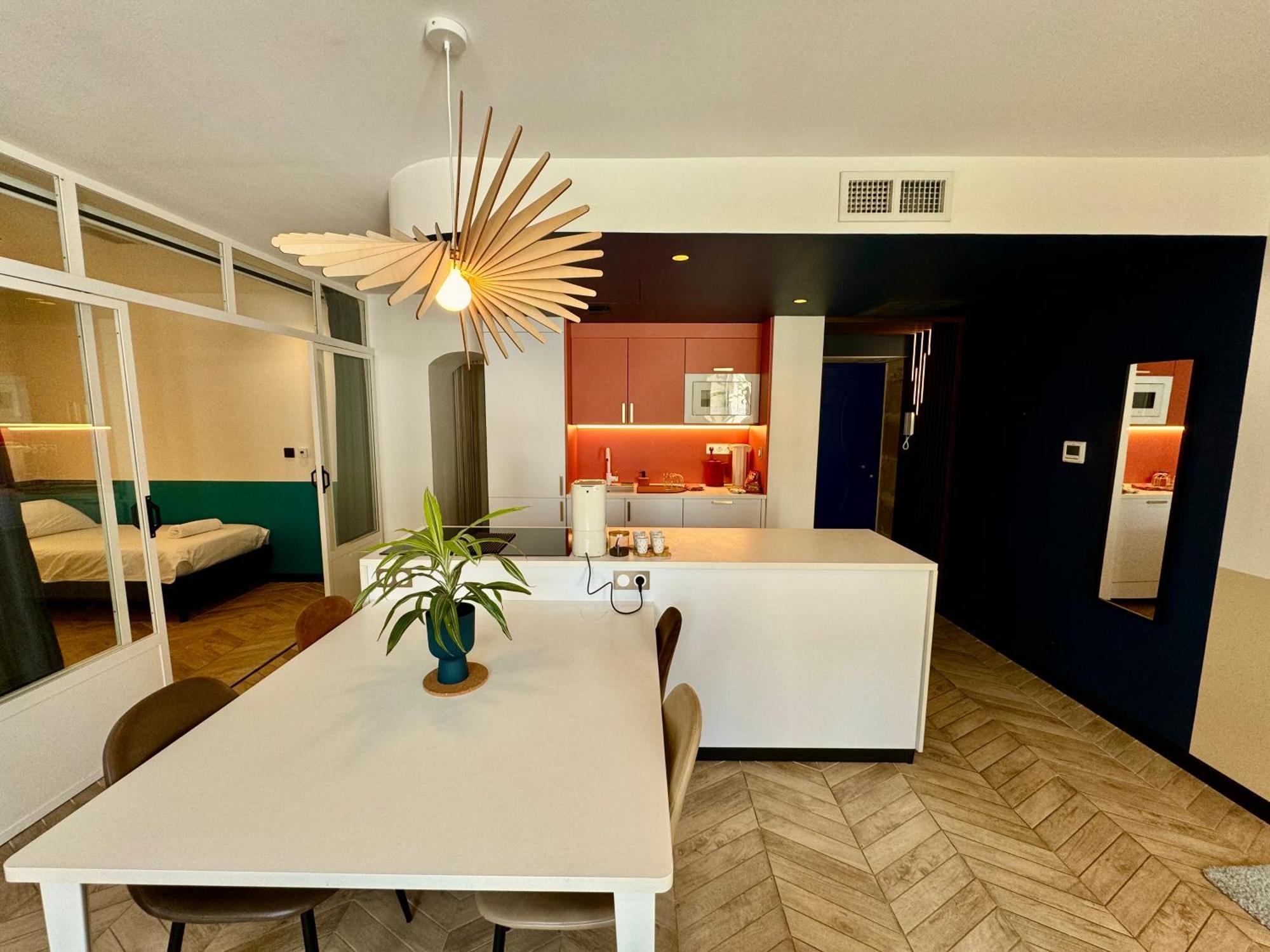 Roma Divine Home Cinema Et Jardin Нім Екстер'єр фото